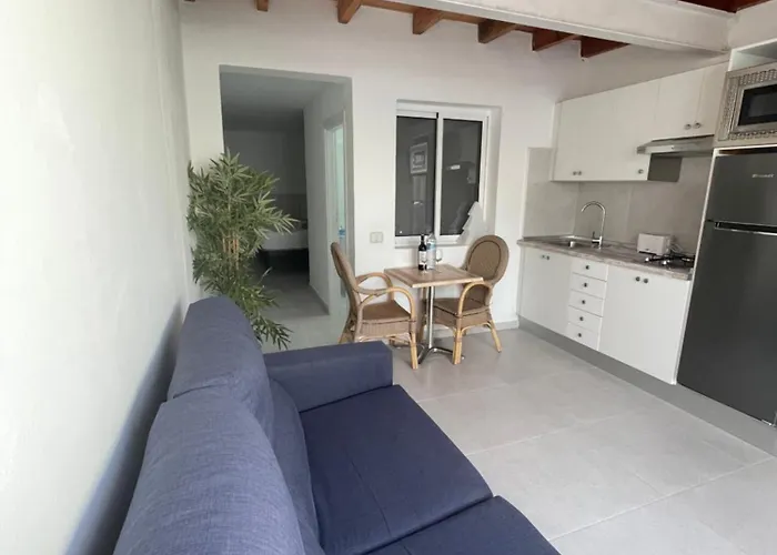 Apartamentos Elena