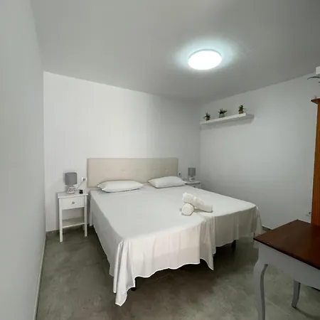 Apartamentos Elena Lajares Exterior photo